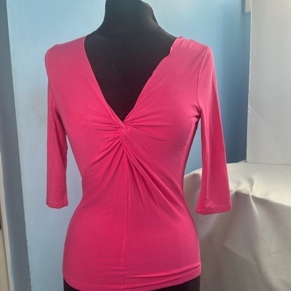 💥Lilly Pulitzer 3/4 sleeve fitted top *5 for 25* - Picture 1 of 8